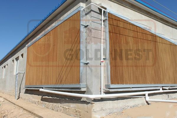 Chicken Farm Equipment Cooling Pad On Ground Chicken Farm Equipment Cooling Pad On Ground